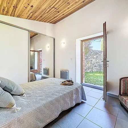 Mas Des Vignes By Interhome Servas (Gard)